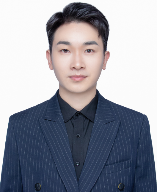 员工工作办公室副主任 张全胜